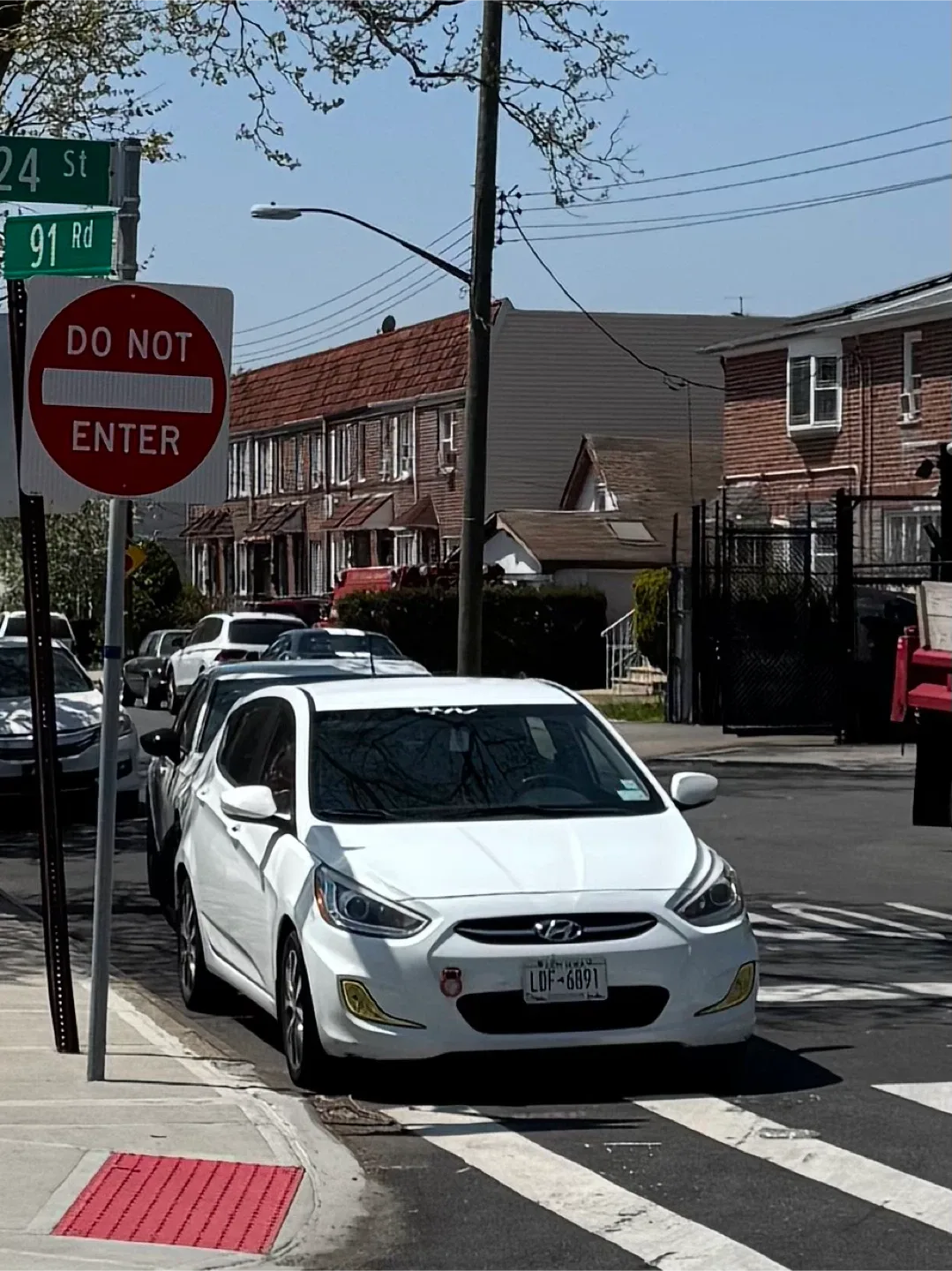 2015 Hyundai Accent Hatchback image indicator(3)
