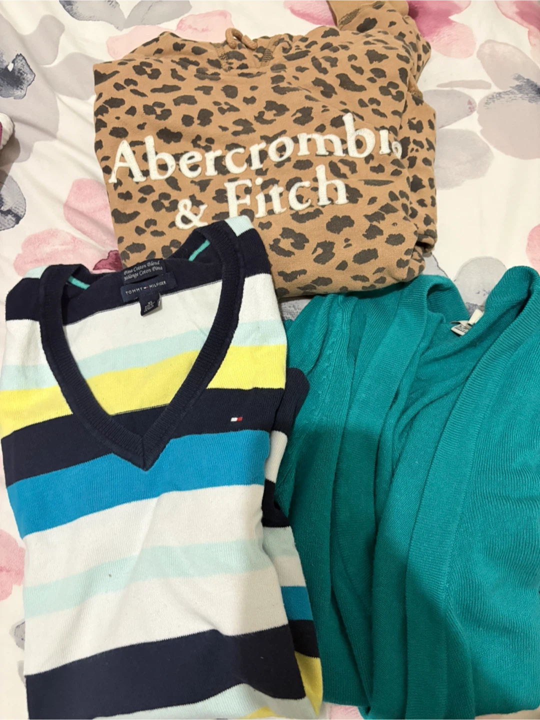 Abercrombie & Fitch, Tommy Hilfiger, Forever 21 Clothing Bundle