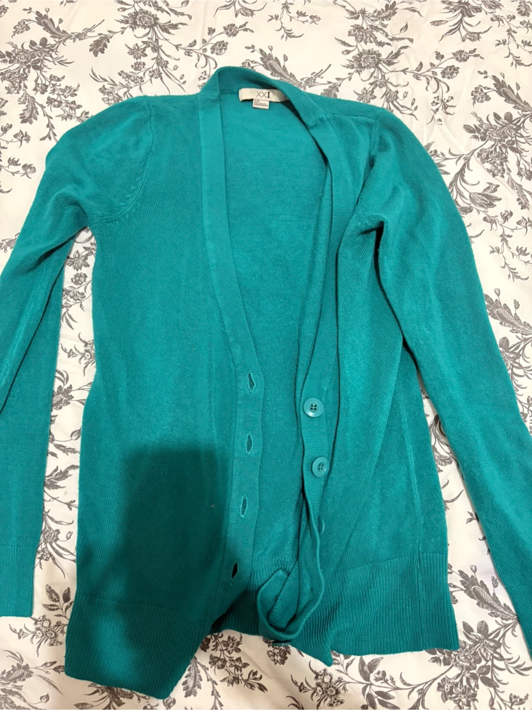 Abercrombie & Fitch, Tommy Hilfiger, Forever 21 Clothing Bundle - photo 4