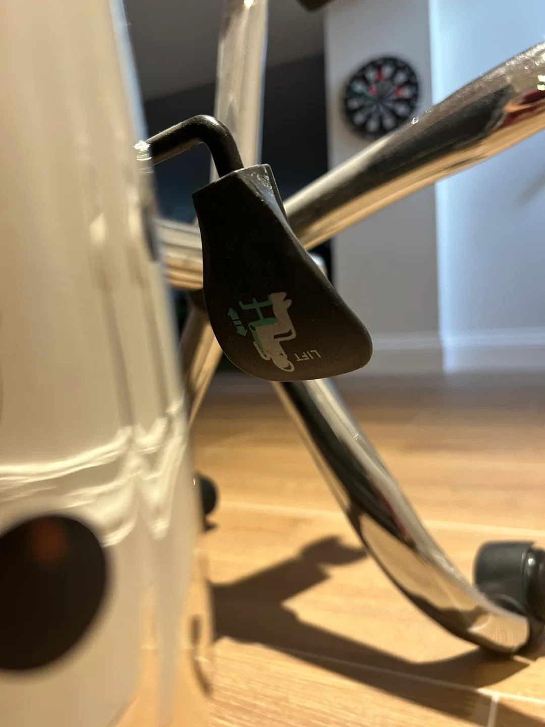 Ergonomic Grey Cushioned Office Chair image indicator(5)