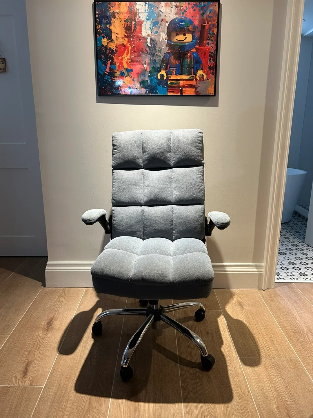 Ergonomic Grey Cushioned Office Chair