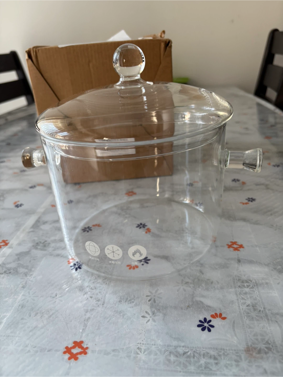Simmer Pot 2.3L / 81oz Clear Heat-Resistant Glass Pot with Lid