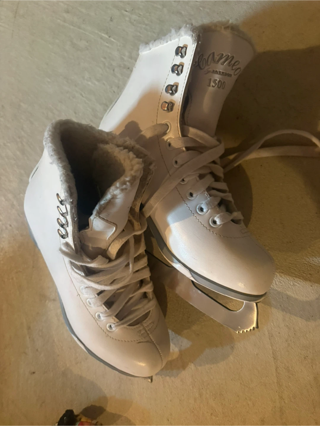 Jackson Ultima Cameo 1500 Ice Skates - Size 4