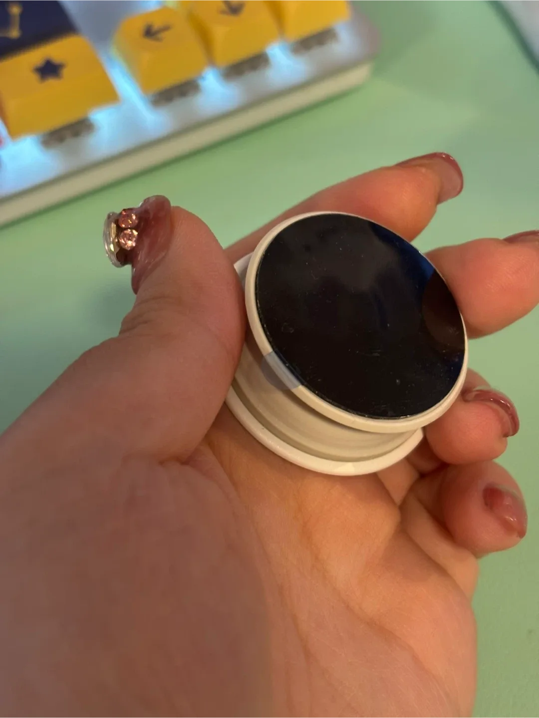 (NEW) PopSocket Grip image indicator(4)