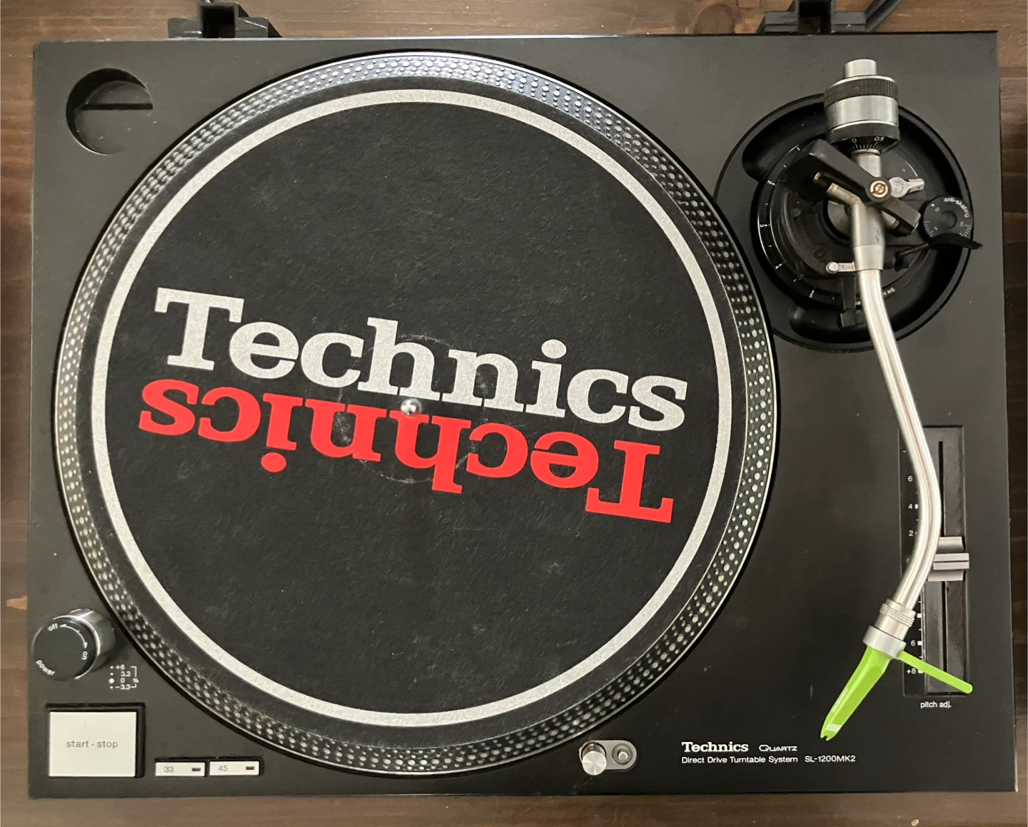 2 Technics SL-1200MK2