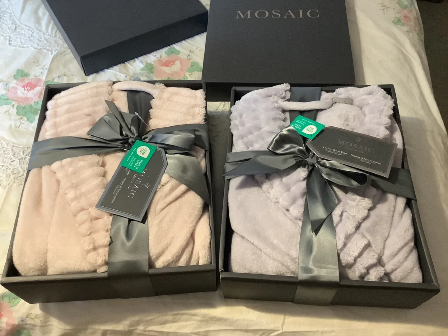 New Mosaic Luxury Velvet Robe - Pink