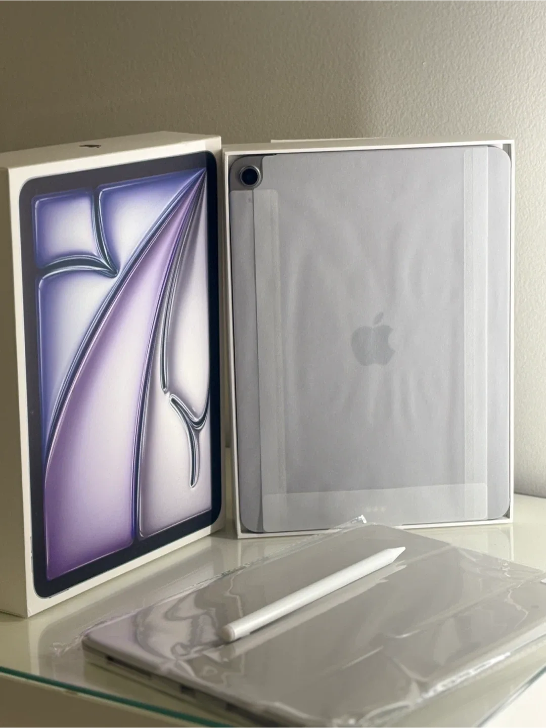 New Apple iPad Air 11 inch M3