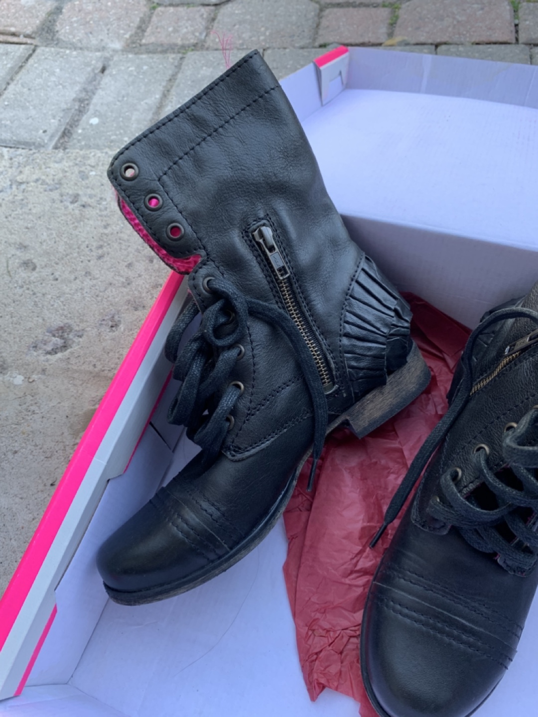 Betsey Johnson Black Leather Boots - size 6 - photo 4