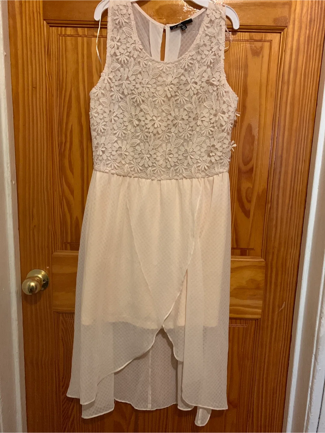 Floral Lace Dress - Size M thumbnail