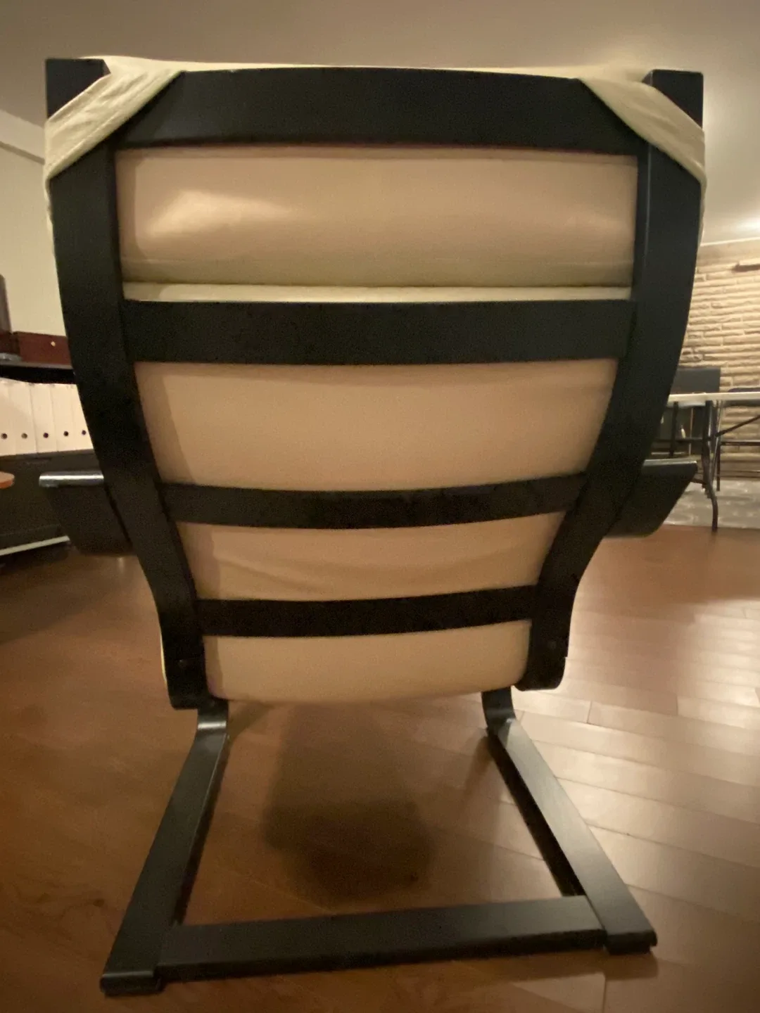 IKEA Poang Chair - Leather Armchair image indicator(2)