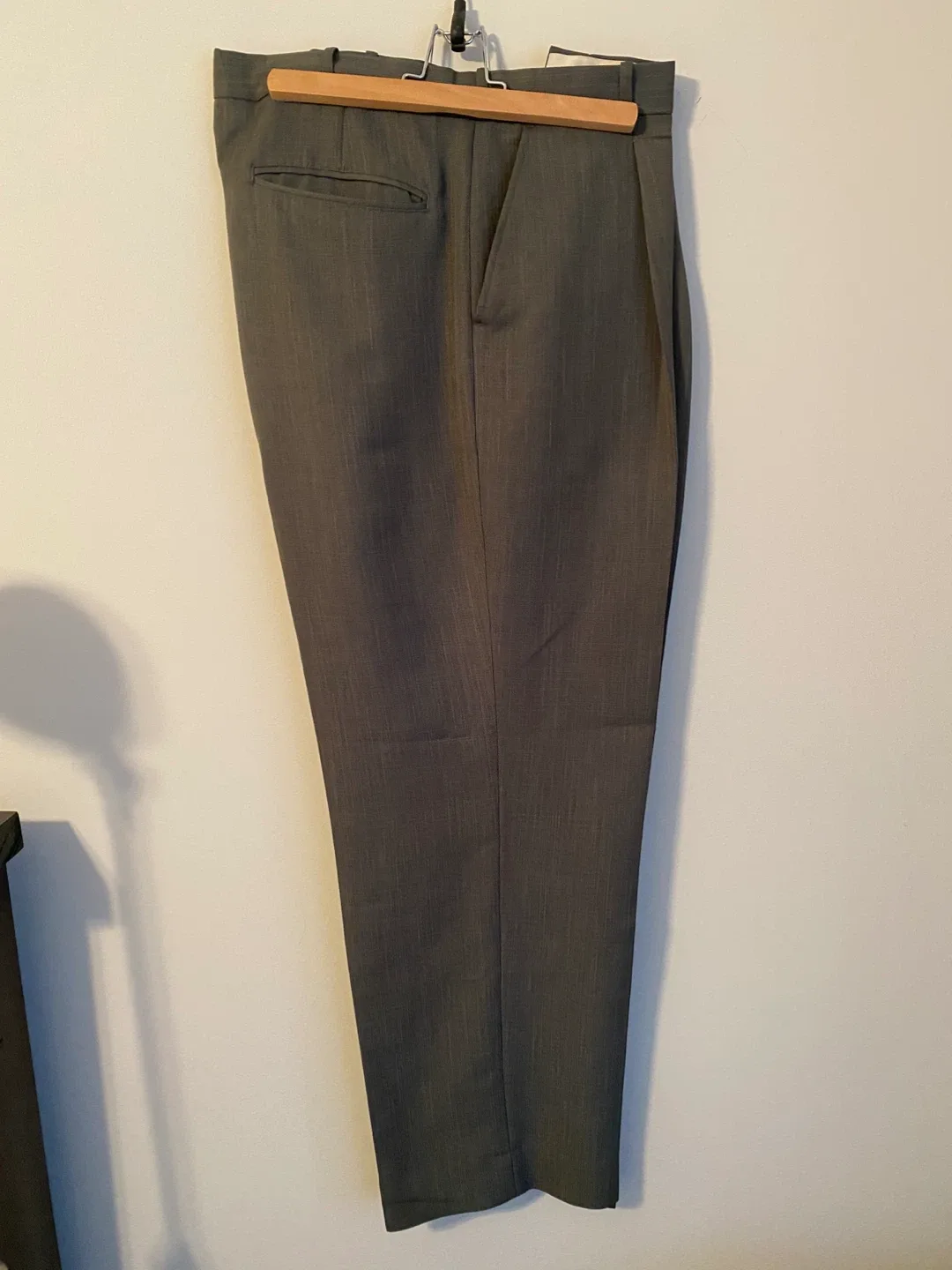 Kenneth Blake London Dress Pants - Size 38 image indicator(2)