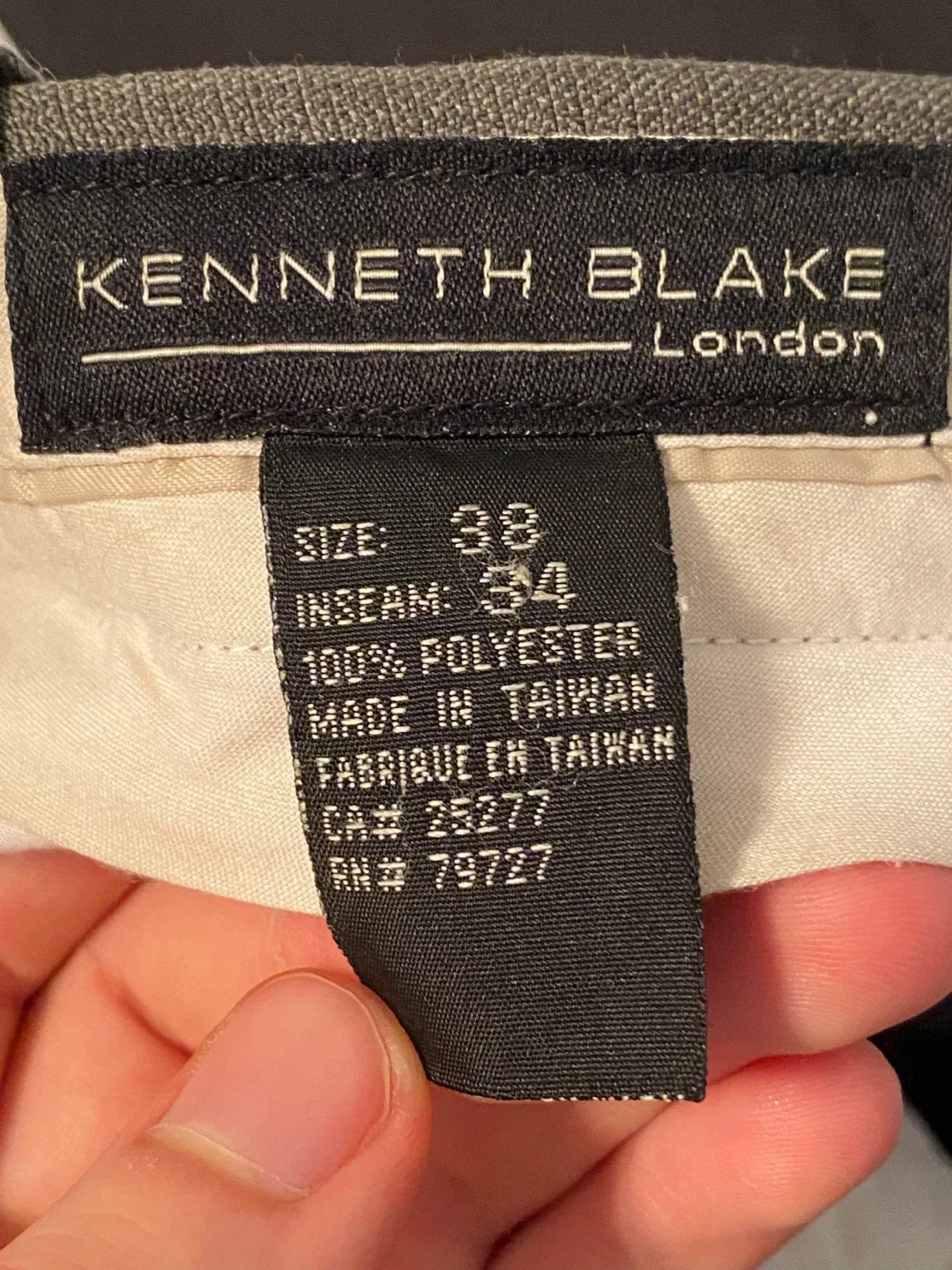 Kenneth Blake London Dress Pants - Size 38 image indicator(3)