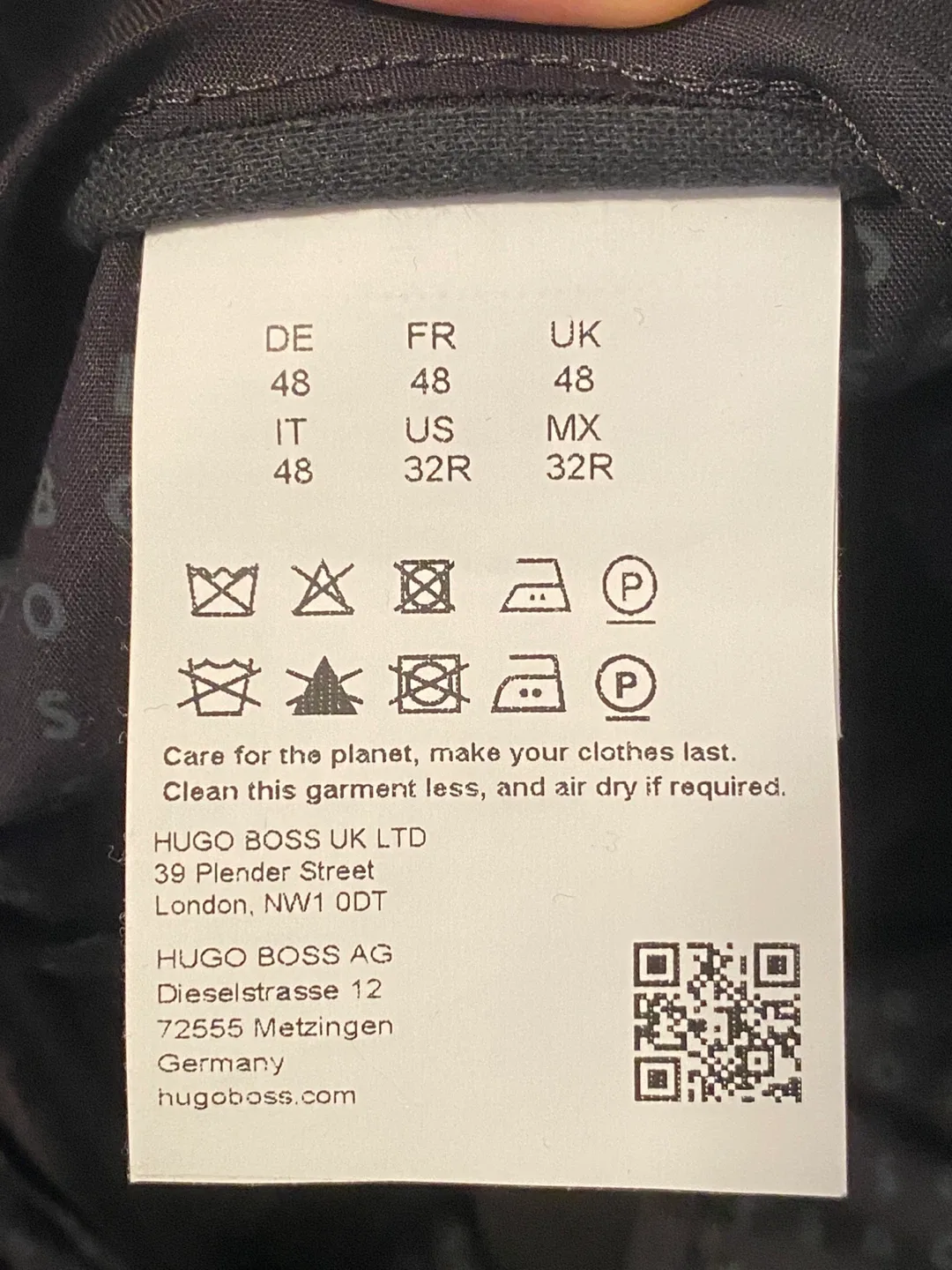 Hugo Boss Black Wool Trousers Size 32R image indicator(4)