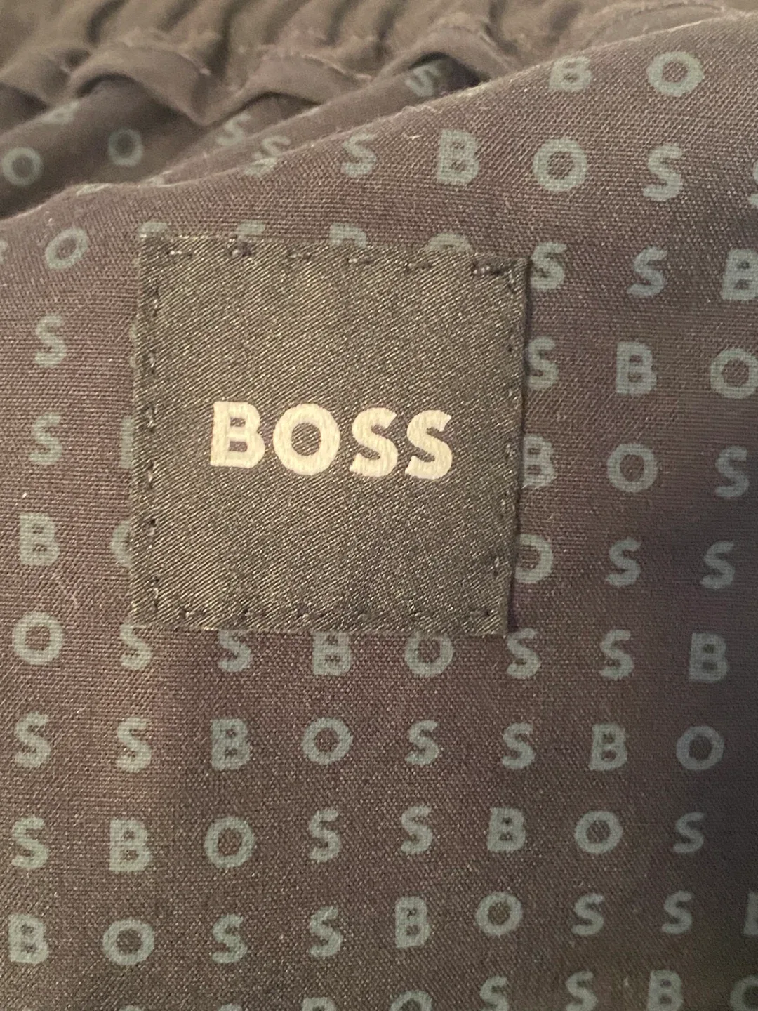 Hugo Boss Black Wool Trousers Size 32R image indicator(3)