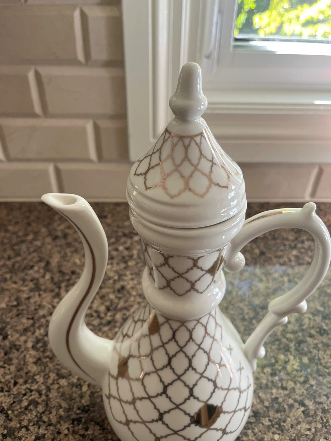 Serving White and Gold Teapot - Tea/Coffee - photo 3