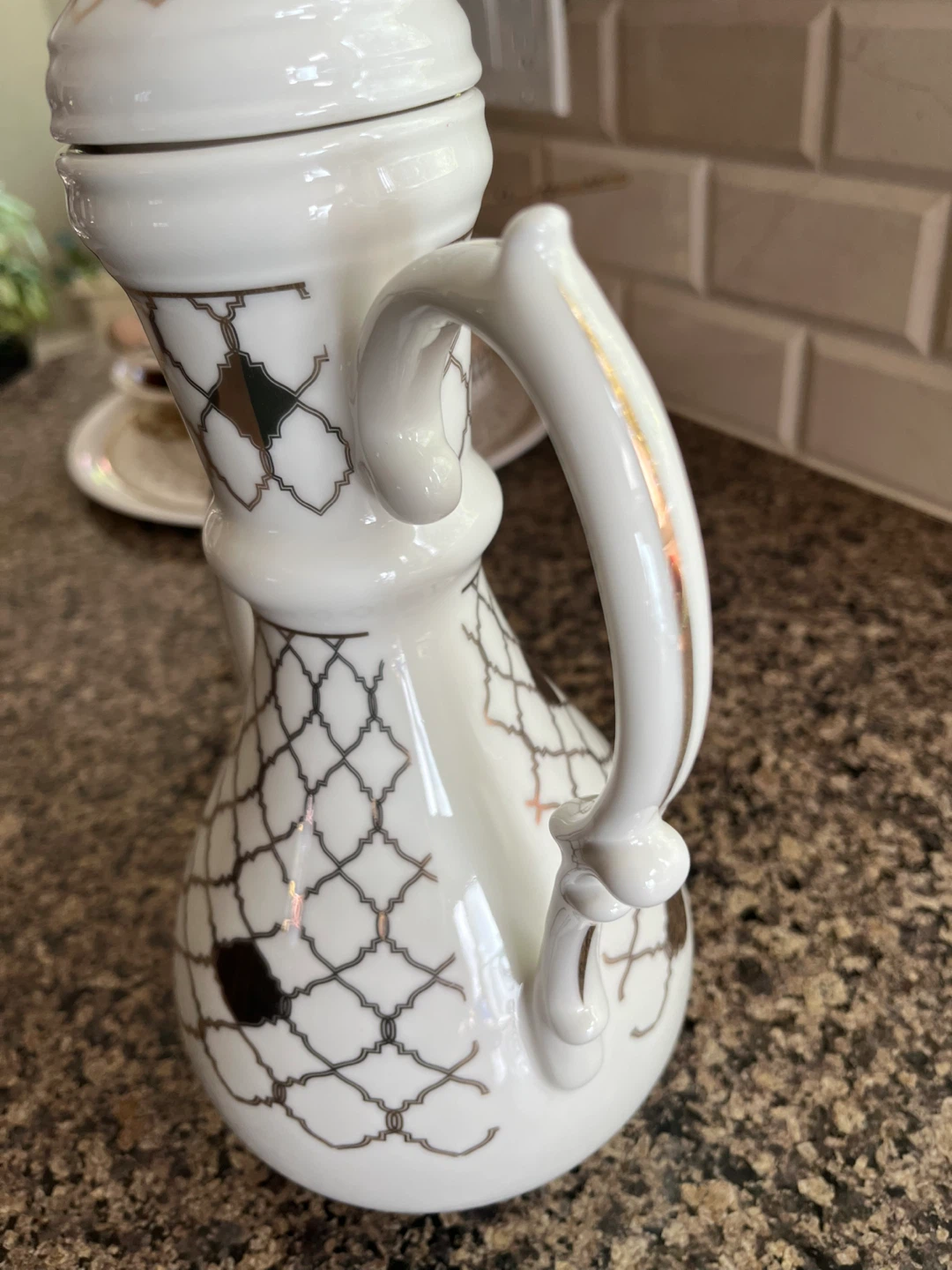 Serving White and Gold Teapot - Tea/Coffee - photo 4