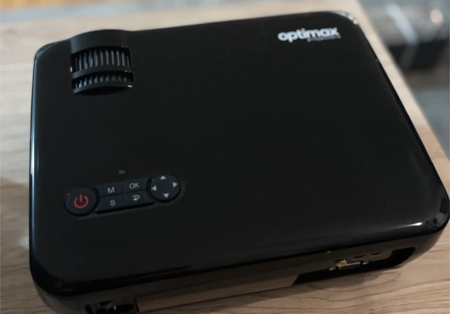 Optimax UHD-41 LED 4K HDMI Smart Projector + Self Lock Screen image indicator(2)