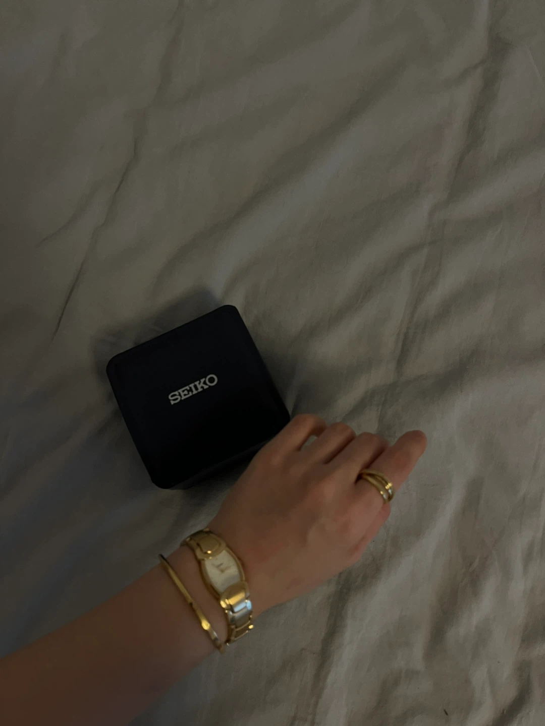 Seiko Ladies Gold Watch with Box - photo 3