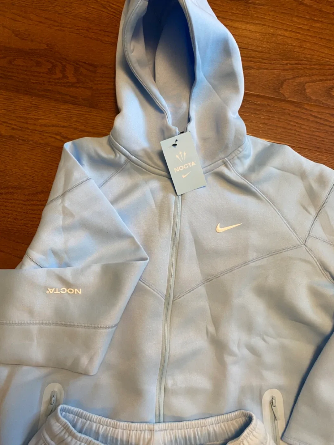 Nike Nocta Tech Fleece image indicator(2)