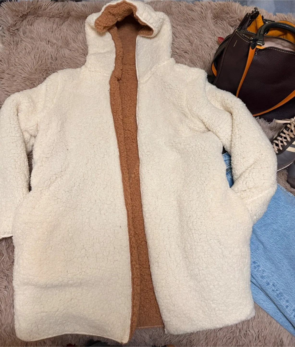 Reversible Hooded Teddy Coat image indicator(2)