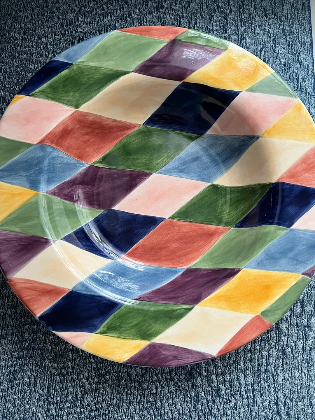 Home Trends Carnival Decorative Plate thumbnail