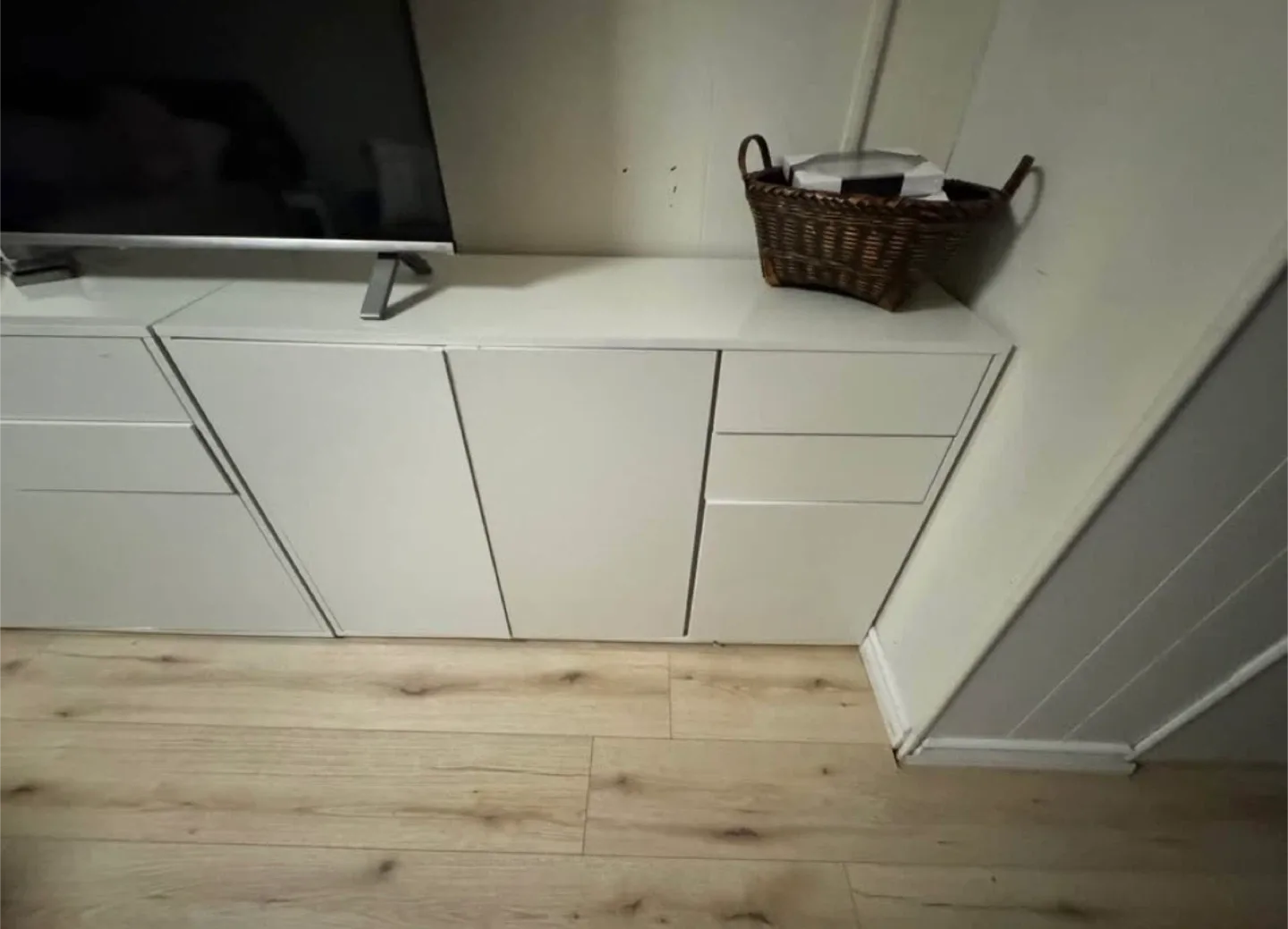 TV Stand / kitchen cabinet / dresser image indicator(2)