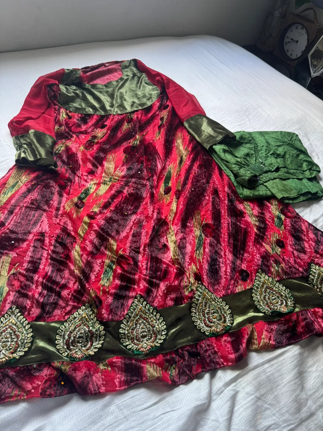 2pcs velvet Red and Green A line Dress thumbnail