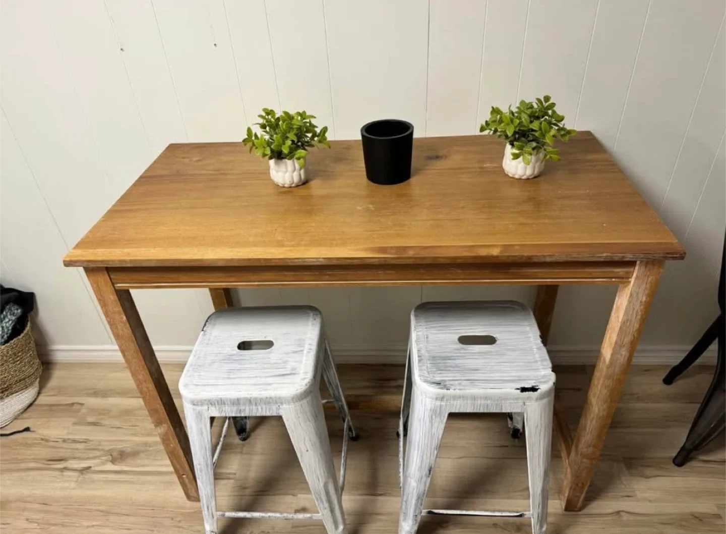 Wooden Table with Two Metal Stools image indicator(4)