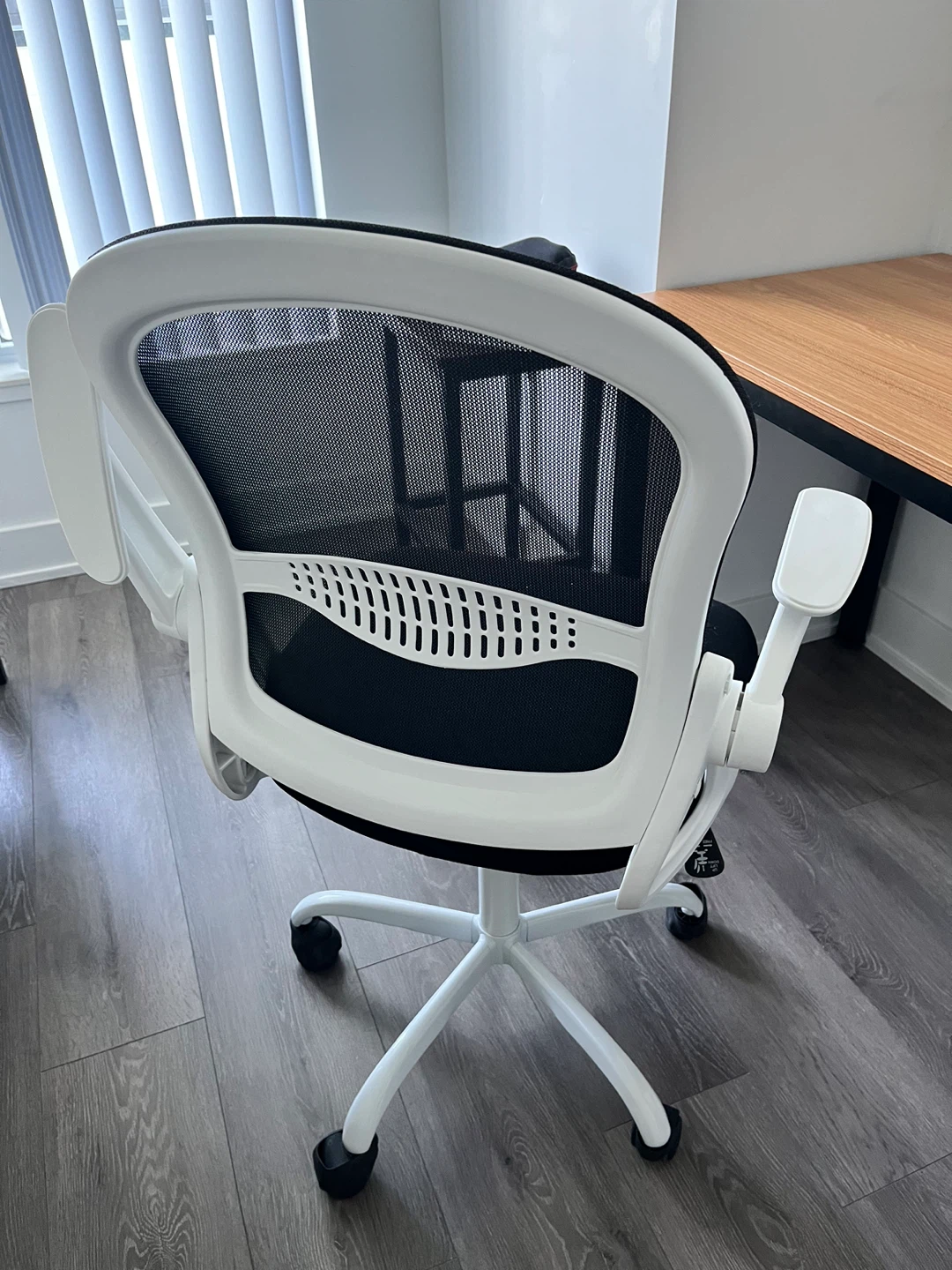 Sytas Office Chair Ergonomic Desk Chair with Flip-up Arms - photo 3