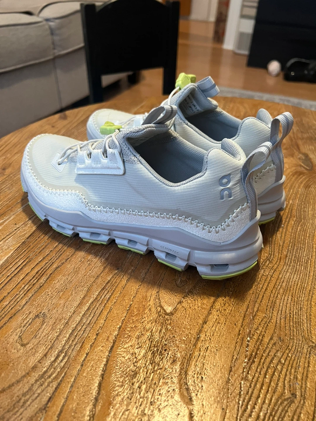 On Cloudaway Women's Sneakers - Size 8.5 - photo 3