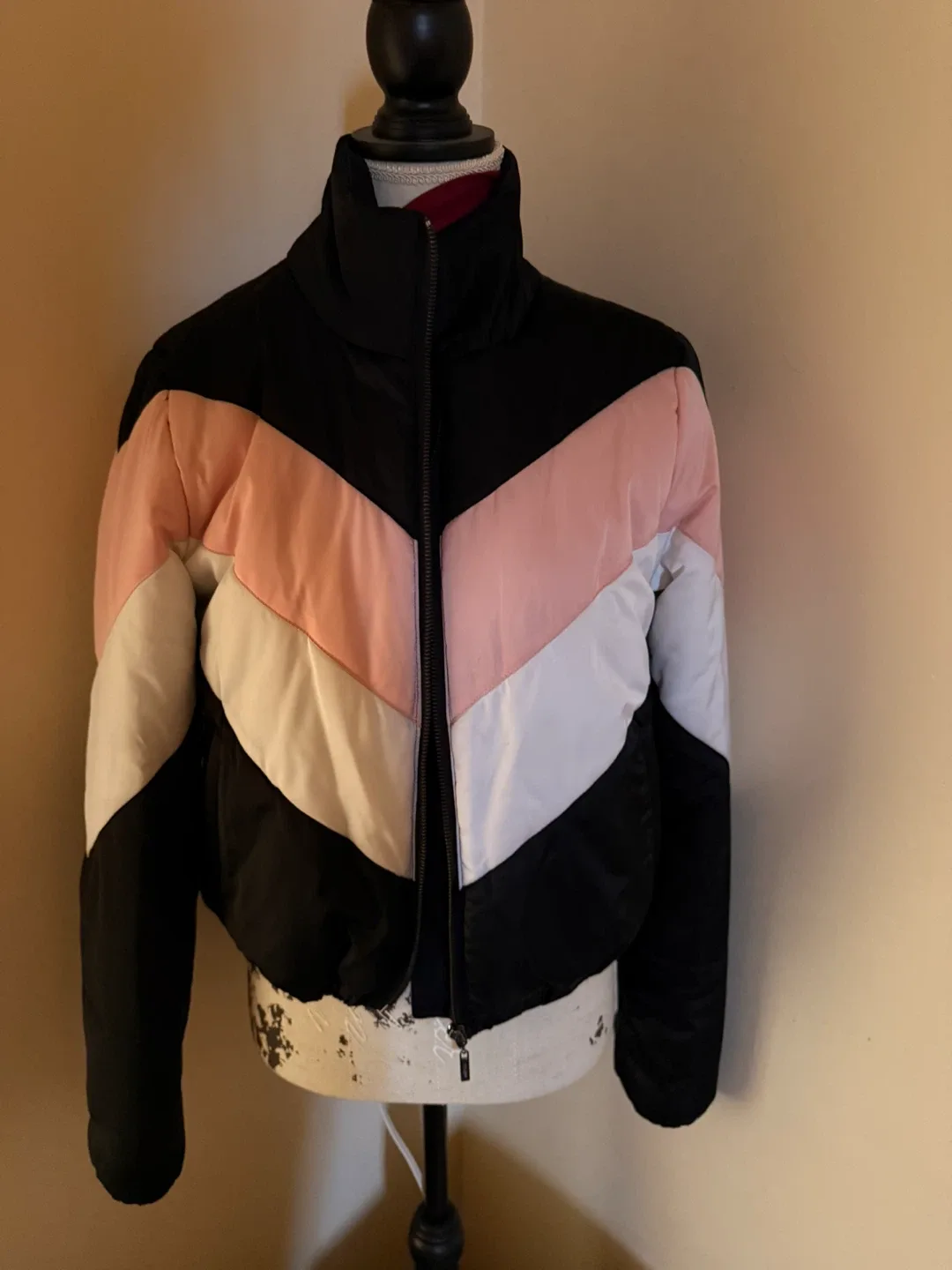 Guess Puffer Jacket - Black, Pink, White image indicator(2)