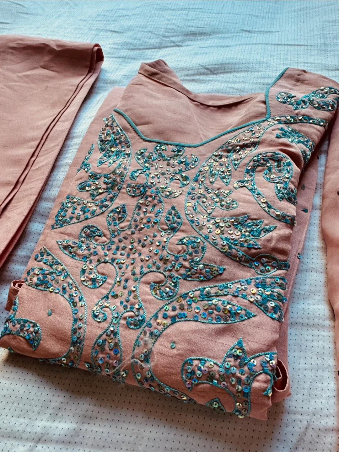 3pcs embroidery baby Pink dress image indicator(5)