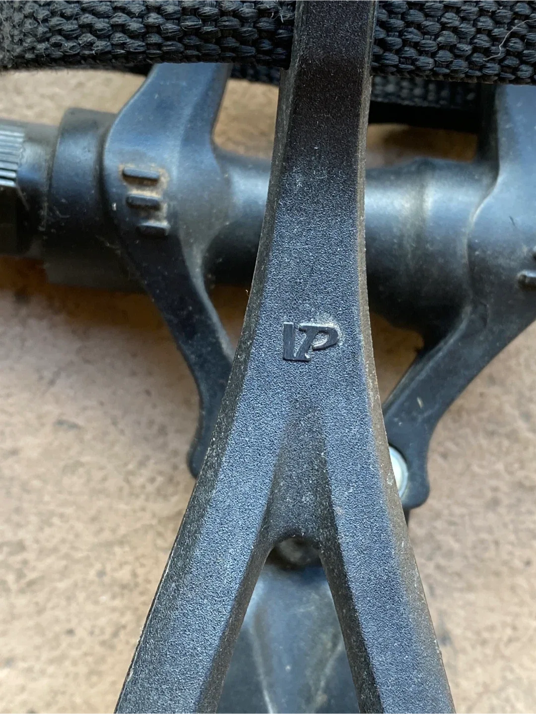 VP Bike Pedals with Straps image indicator(2)