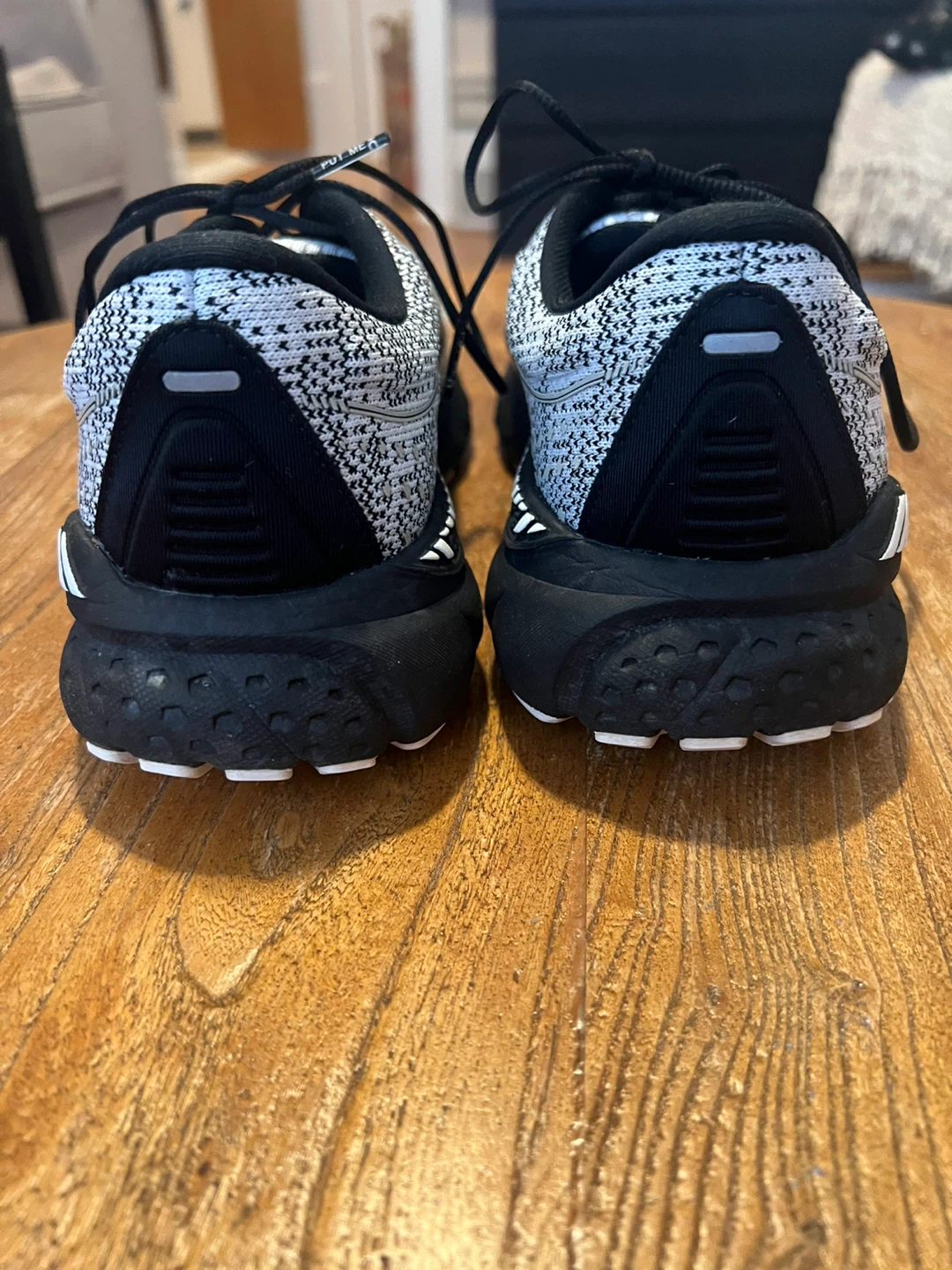 Brooks Adrenaline GTS 22 Women's Running Shoes - photo 4