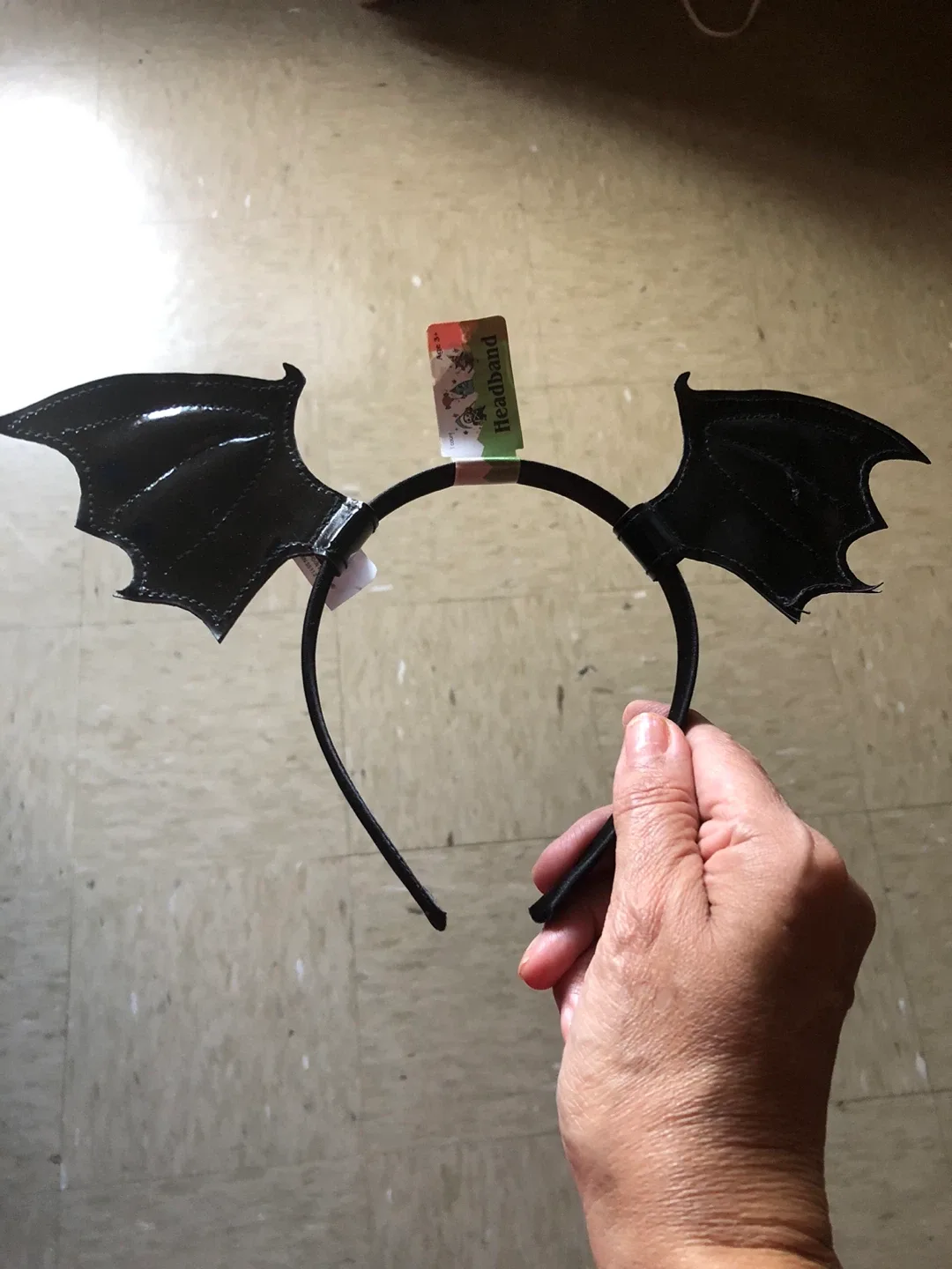 🥕Bat Wing Headband - Halloween  Accessory thumbnail