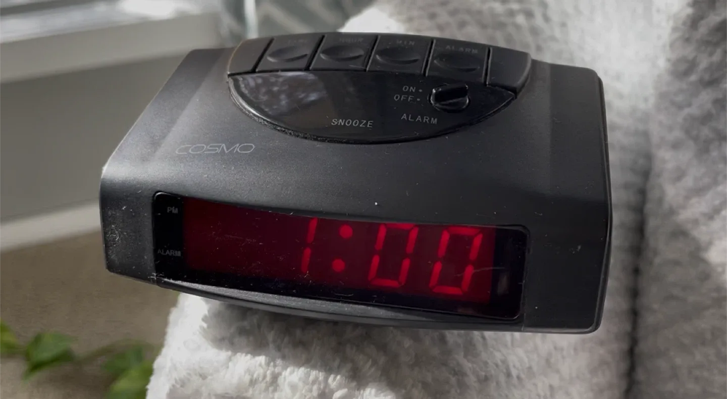 Cosmo E539X Electronic Clock