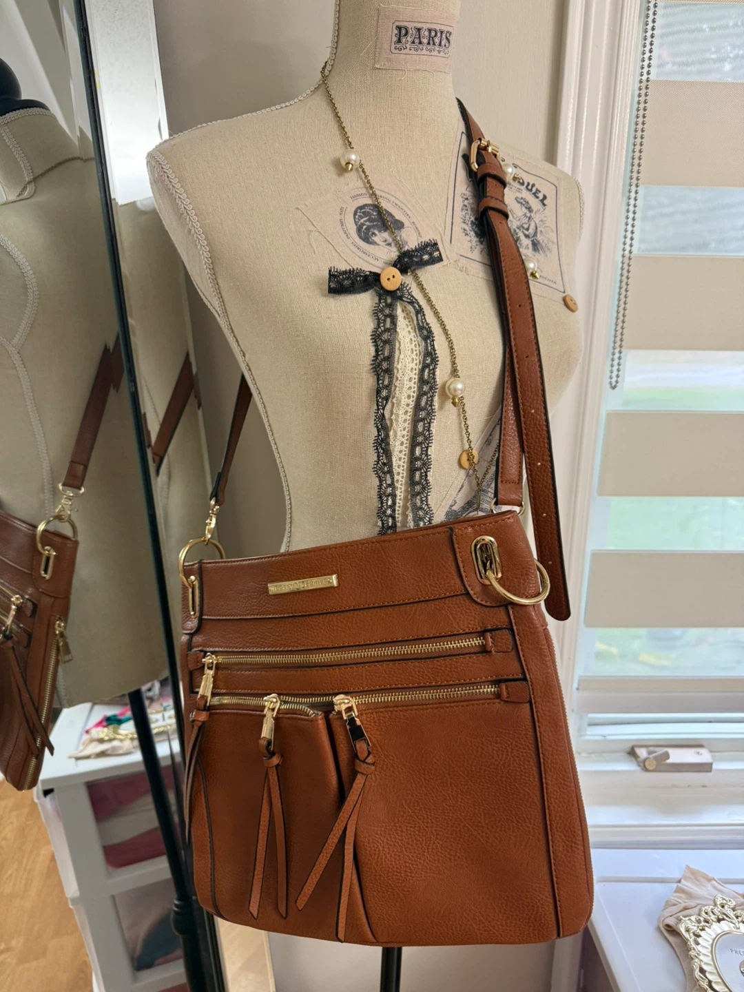 Poppy & Peonies Brown Crossbody Bag - photo 2