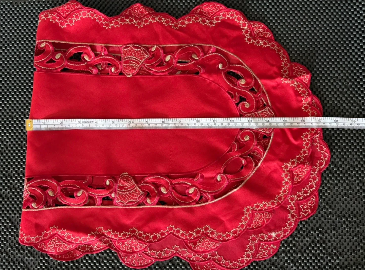 Elegant Christmas Festive Table Runner/ Placemats image indicator(9)