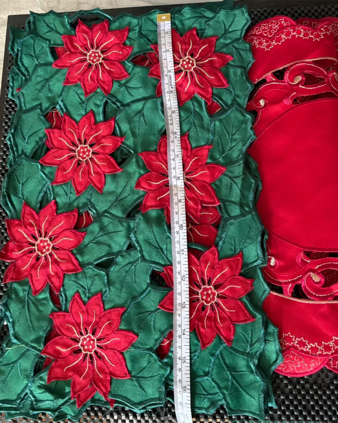 Elegant Christmas Festive Table Runner/ Placemats image indicator(7)