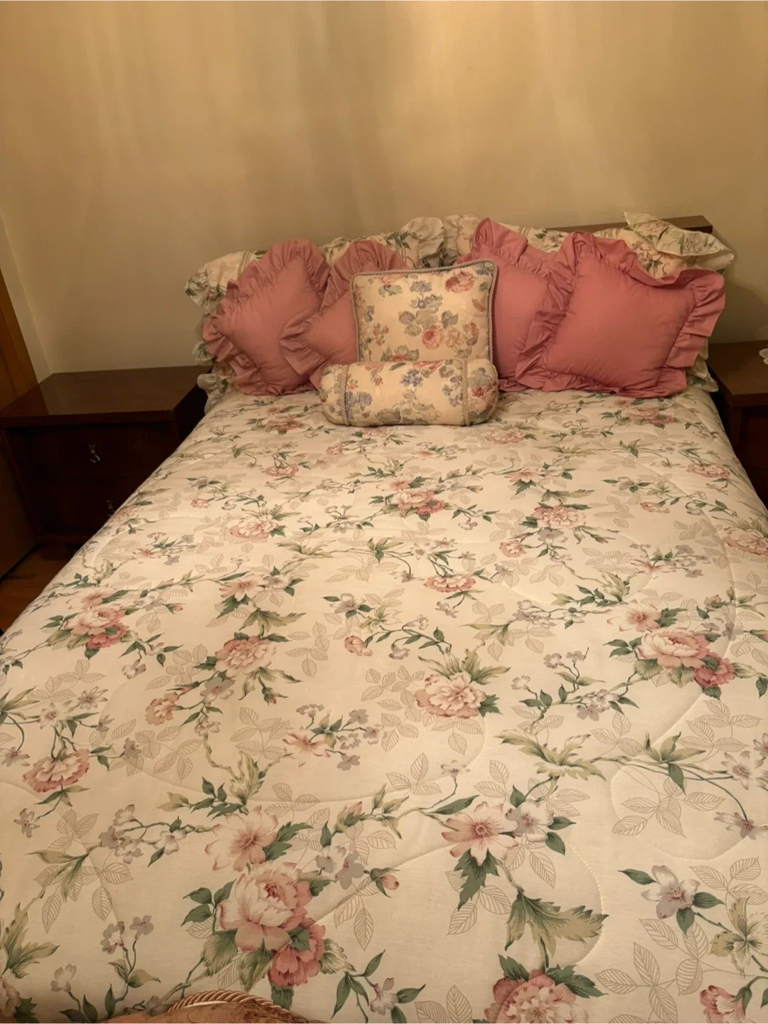 Floral Bedding Set thumbnail
