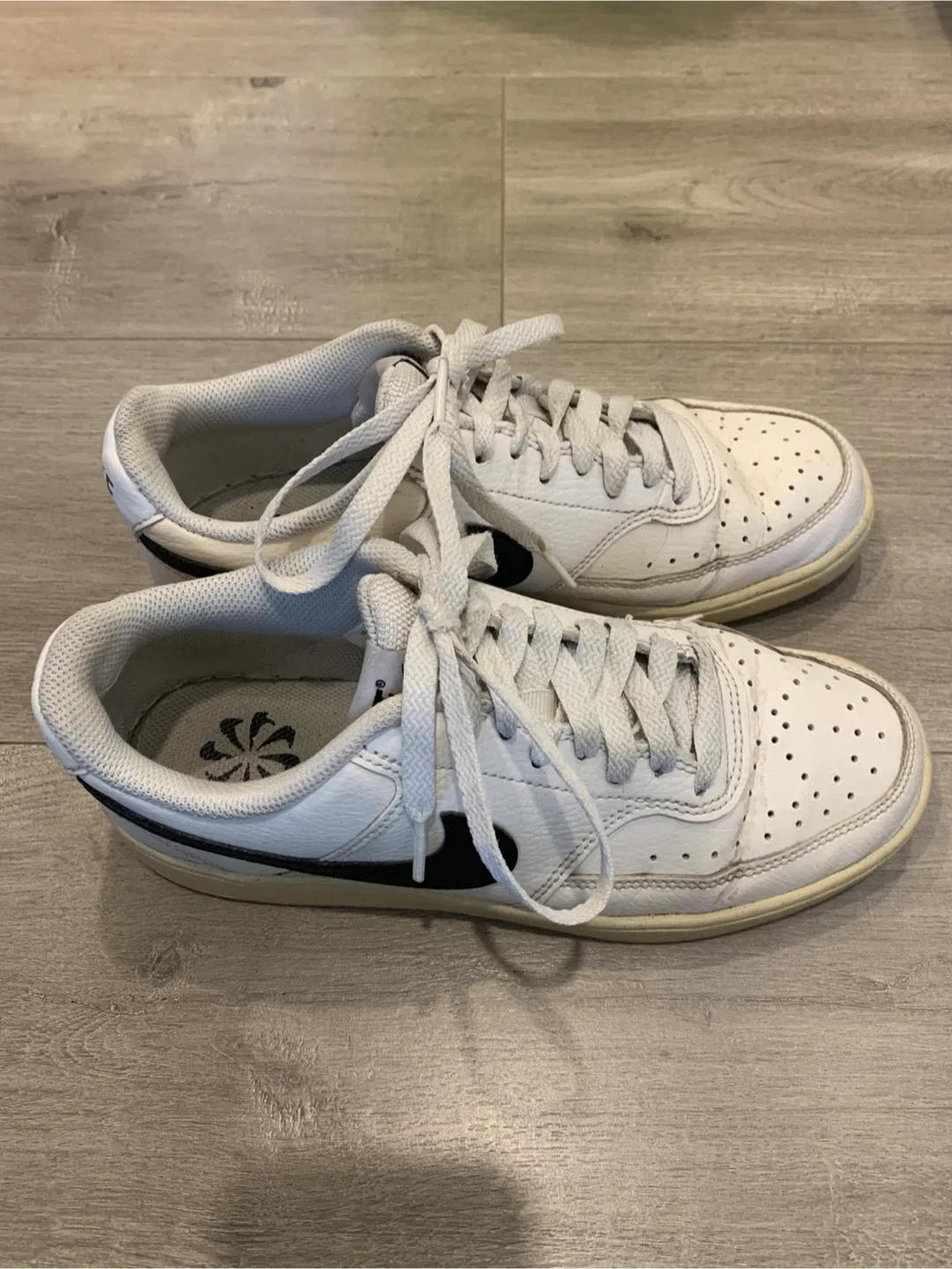 🥕Nike Court Vision Low Sneakers - White image indicator(2)