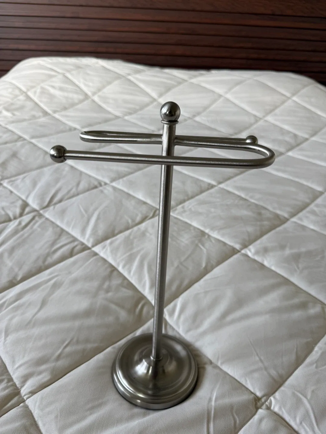 Countertop Towel Holder image indicator(2)