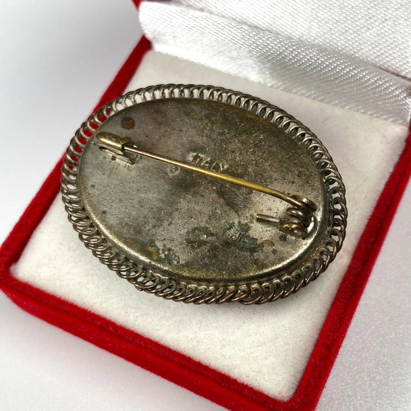 Vintage Italian Micro Mosaic Brooch image indicator(3)