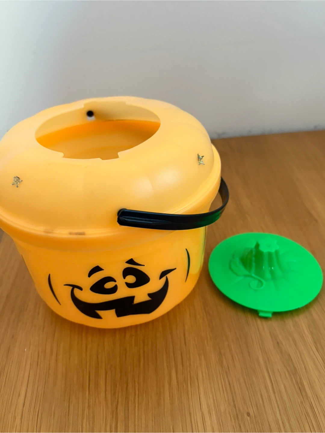 Halloween Pumpkin Candy Bucket - photo 2