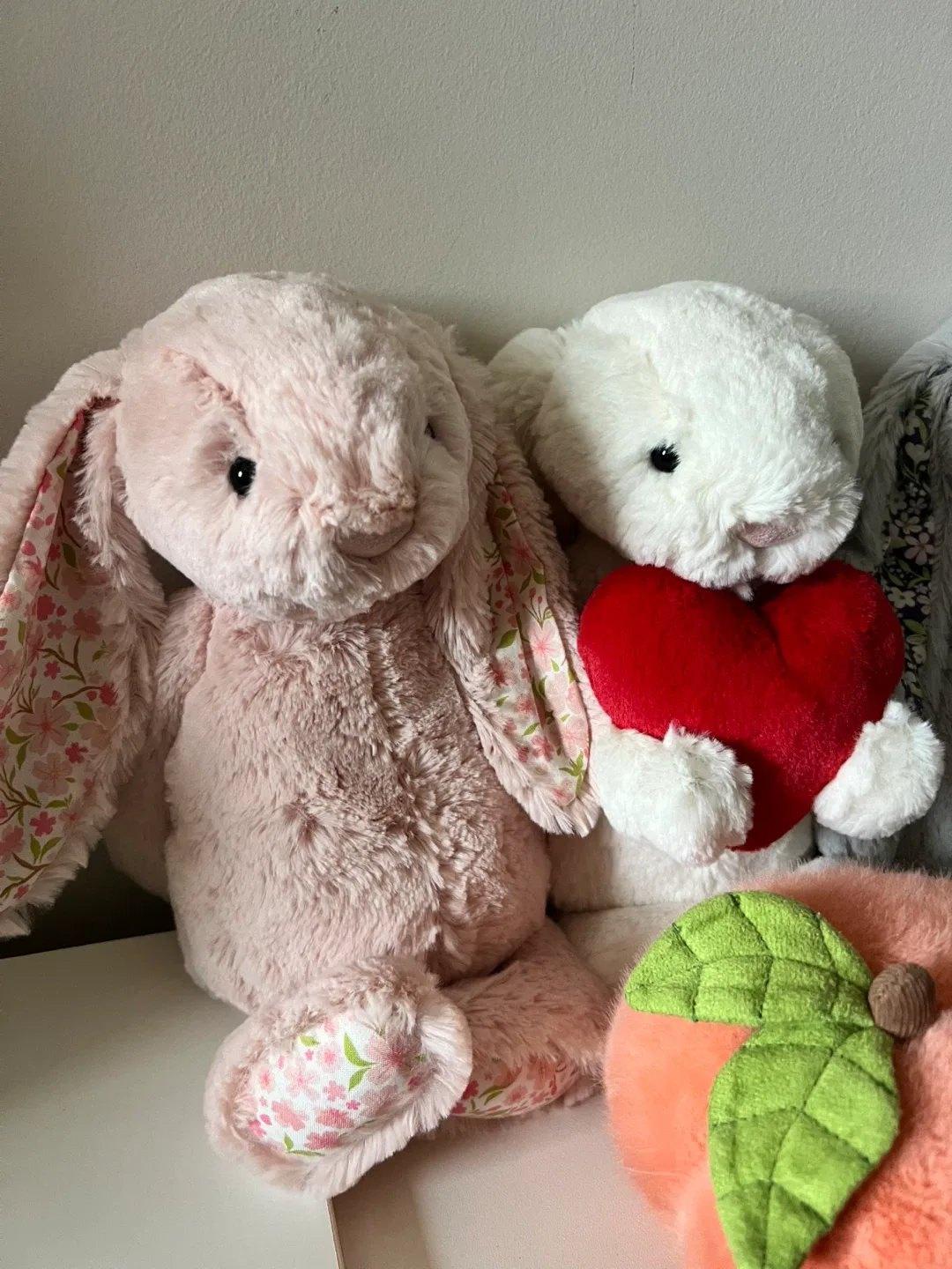 Jellycat Plush Toys - Bunnies and Peach image indicator(2)