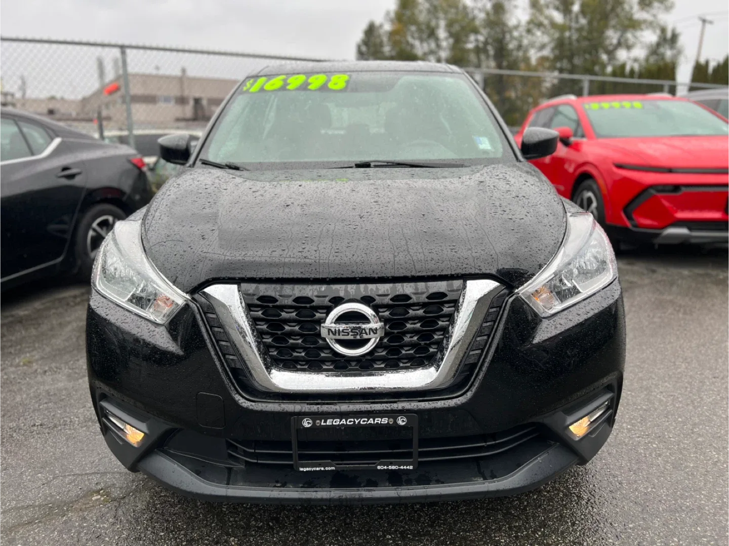 Nissan Kicks - Compact SUV image indicator(2)