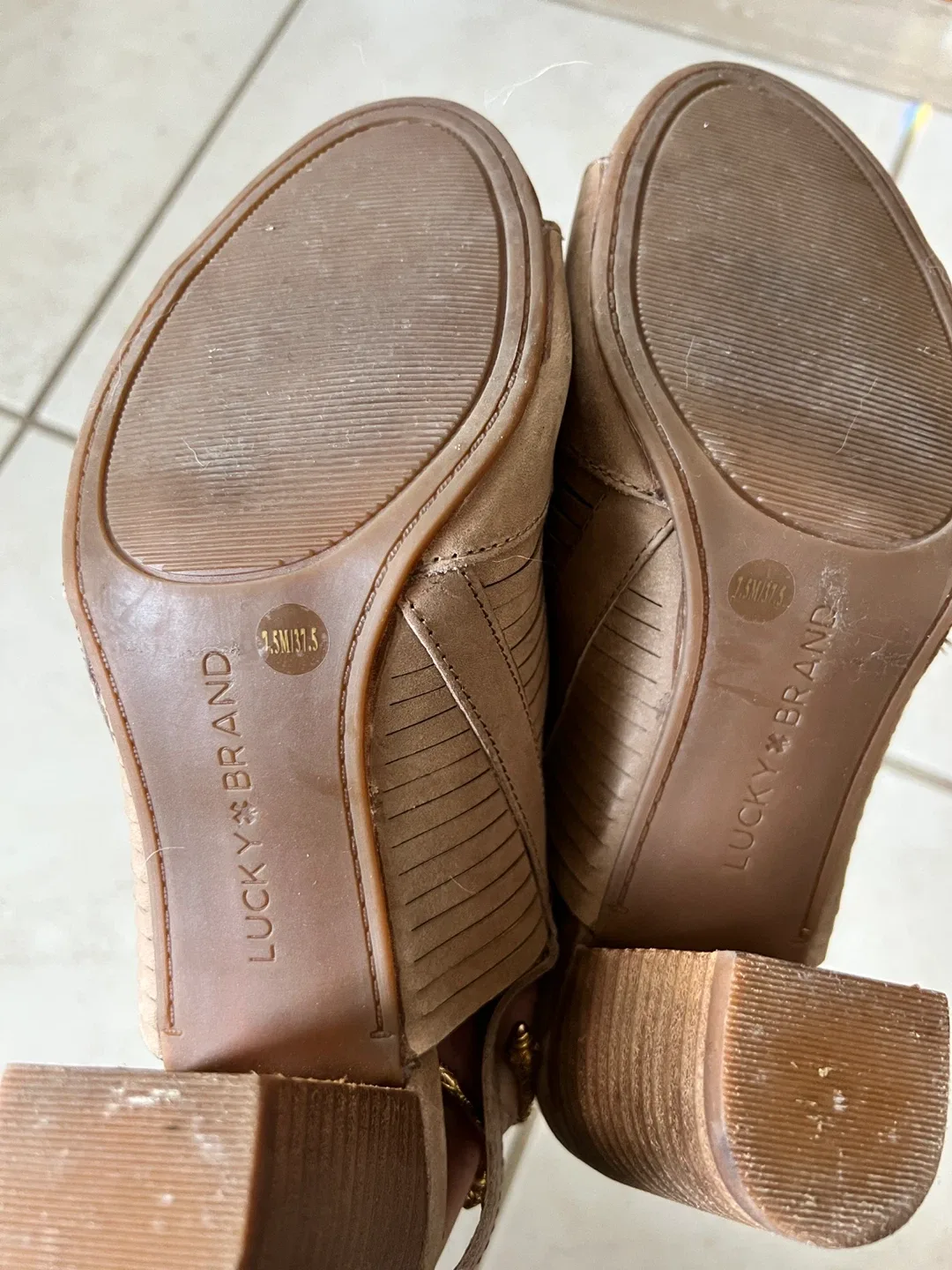 Lucky Brand Open Toe Heels - Size 7.5 image indicator(3)
