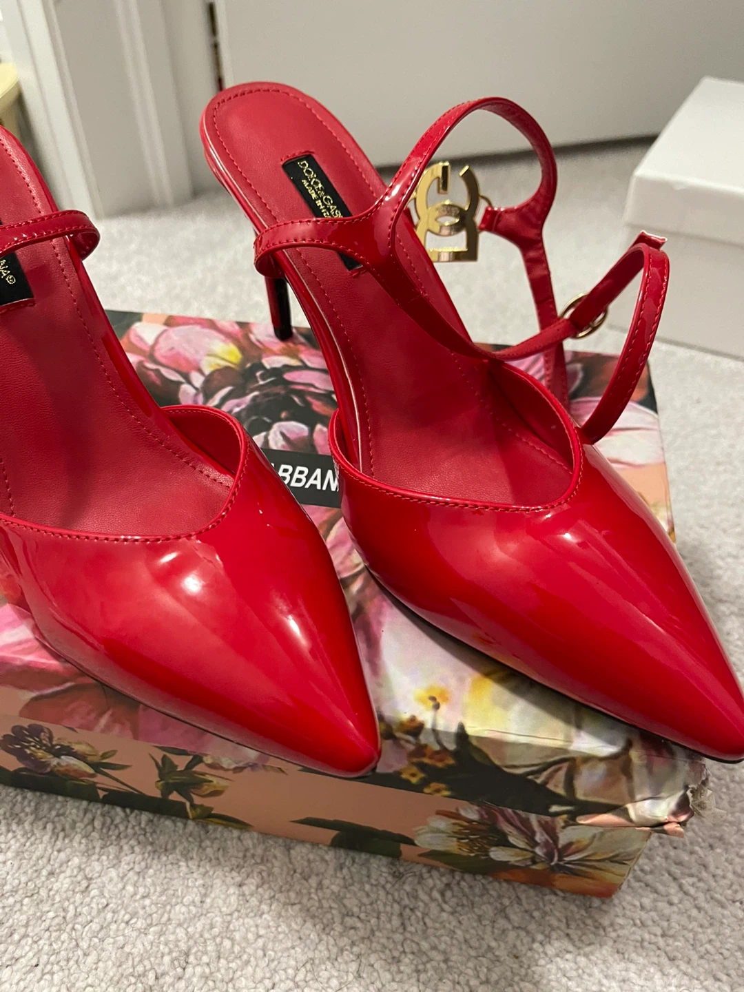 Dolce & Gabbana Red Patent Leather Heels - photo 3
