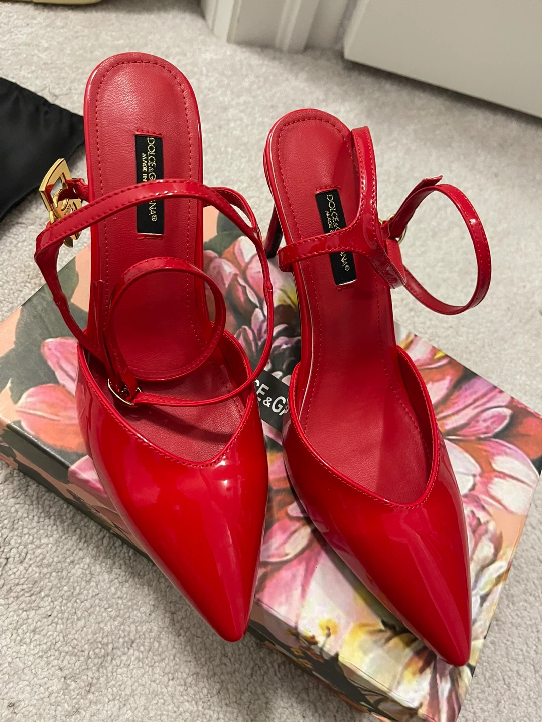Dolce & Gabbana Red Patent Leather Heels - photo 4