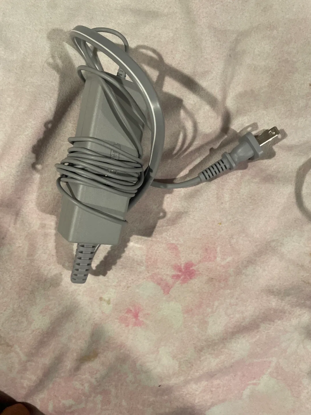 Nintendo Wii U Console with Mario Remote image indicator(9)